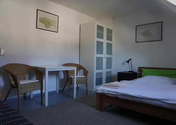 Zweizimmerwohnung Nah Der Messe * Düsseldorf