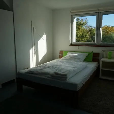 Zweizimmerwohnung Nah Der Messe Düsseldorf