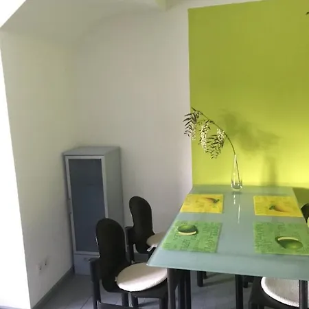 Zweizimmerwohnung Nah Der Messe 아파트 뒤셀도르프