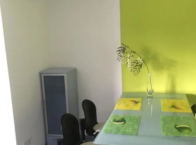 Zweizimmerwohnung Nah Der Messe Apartment Dusseldorf